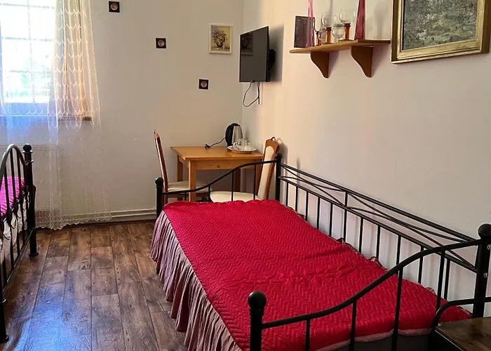 Vysehrad Nonstop Πανσιόν 3*