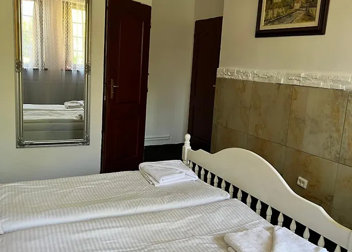 Πανσιόν Vysehrad Nonstop