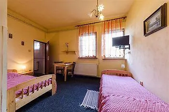 Vysehrad Nonstop Πανσιόν 3*