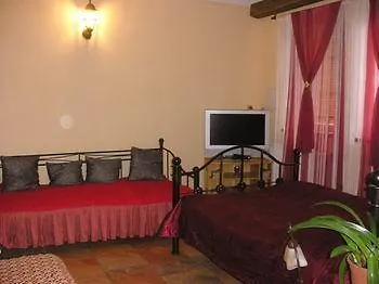 Vysehrad Nonstop Casa de hóspedes